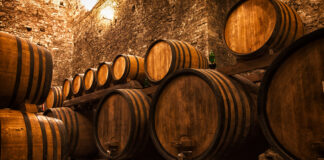 人気沸騰!3日間で億に届く投資を集めたウィスキー樽投資とは!?